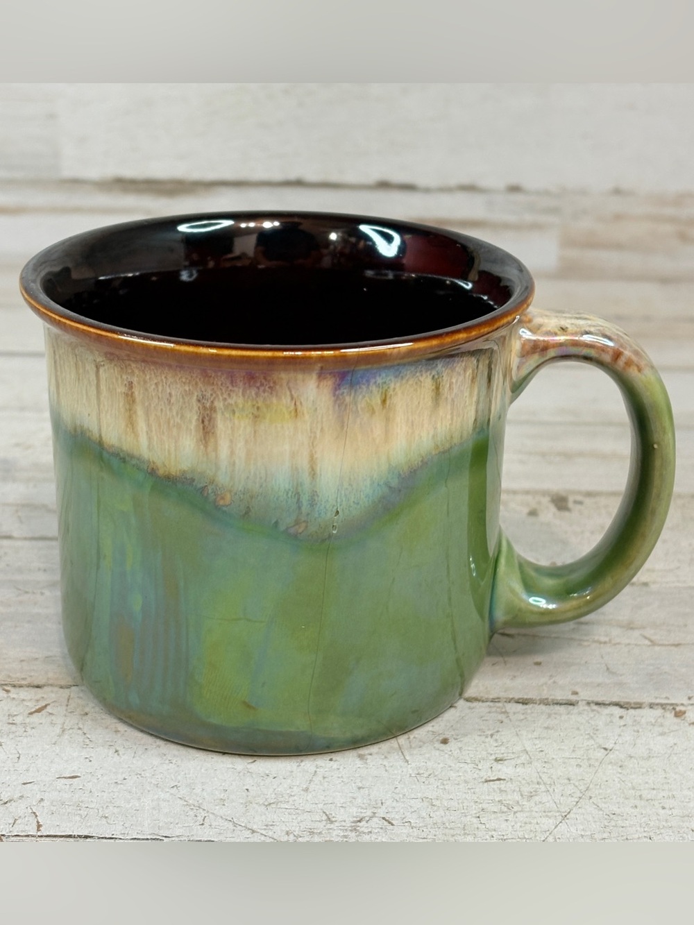 Zrike R2 Dark Green Tan Iridescent Stoneware Coffee Cup Mug 20 Oz Brown Inside
